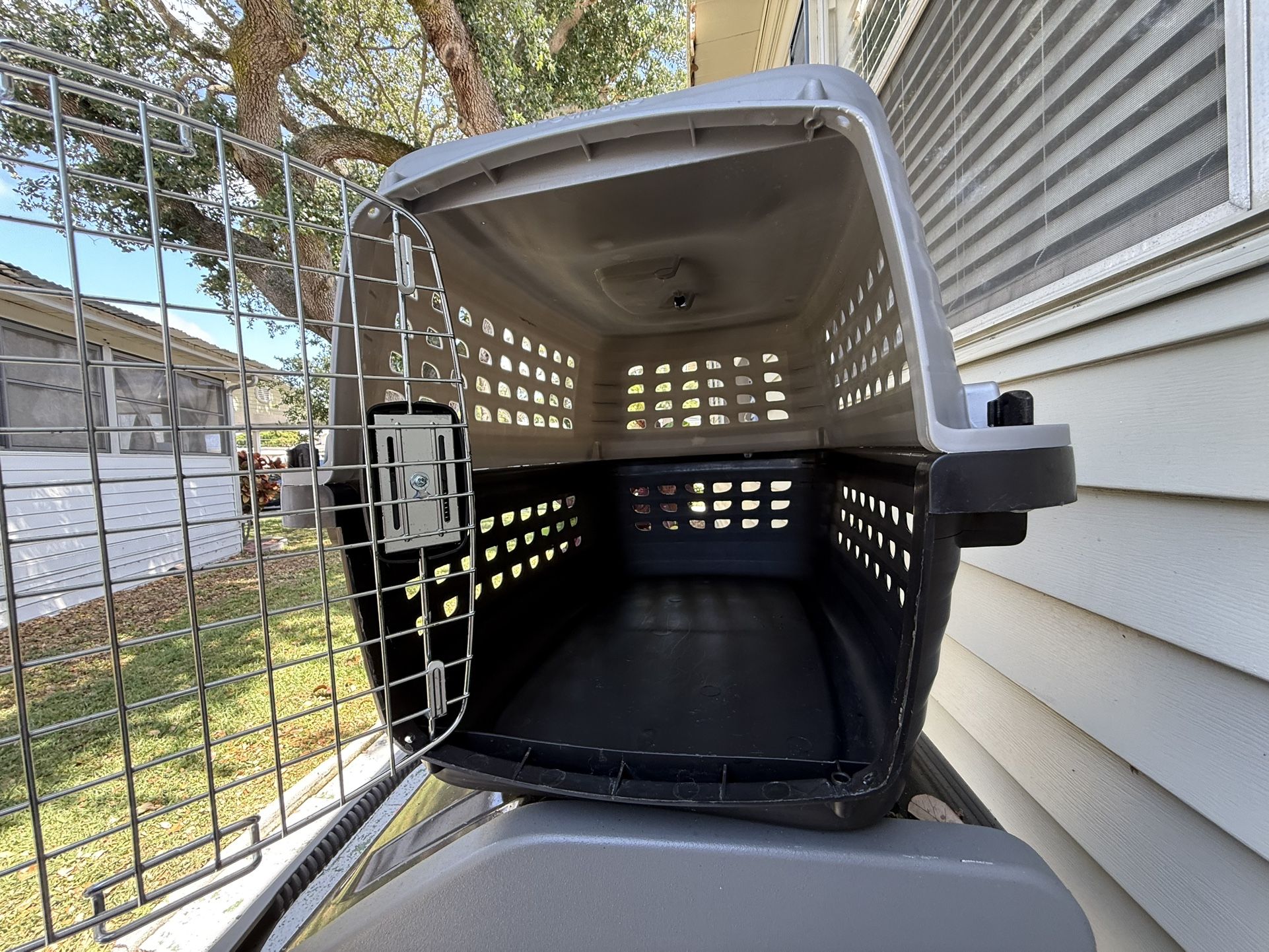 Pet Carrier - Used Once