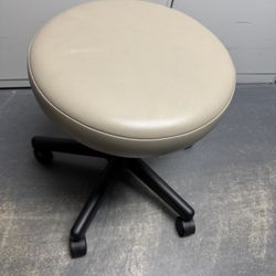 Medical Rolling Exam Stool In Taupe 