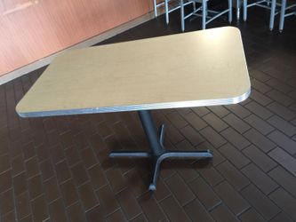 Nice rectangle table
