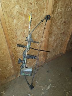 Hunting bow