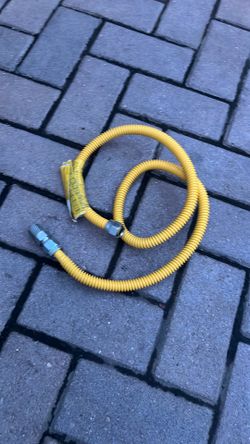 2 Brass craft gas tubes (Brand New)