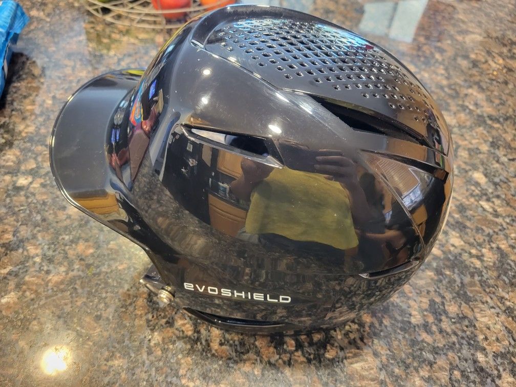 Youth Baseball Helmet for Sale in Clovis, CA OfferUp