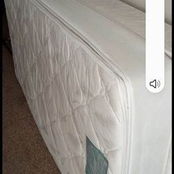 Recamara Individual Con Colchones