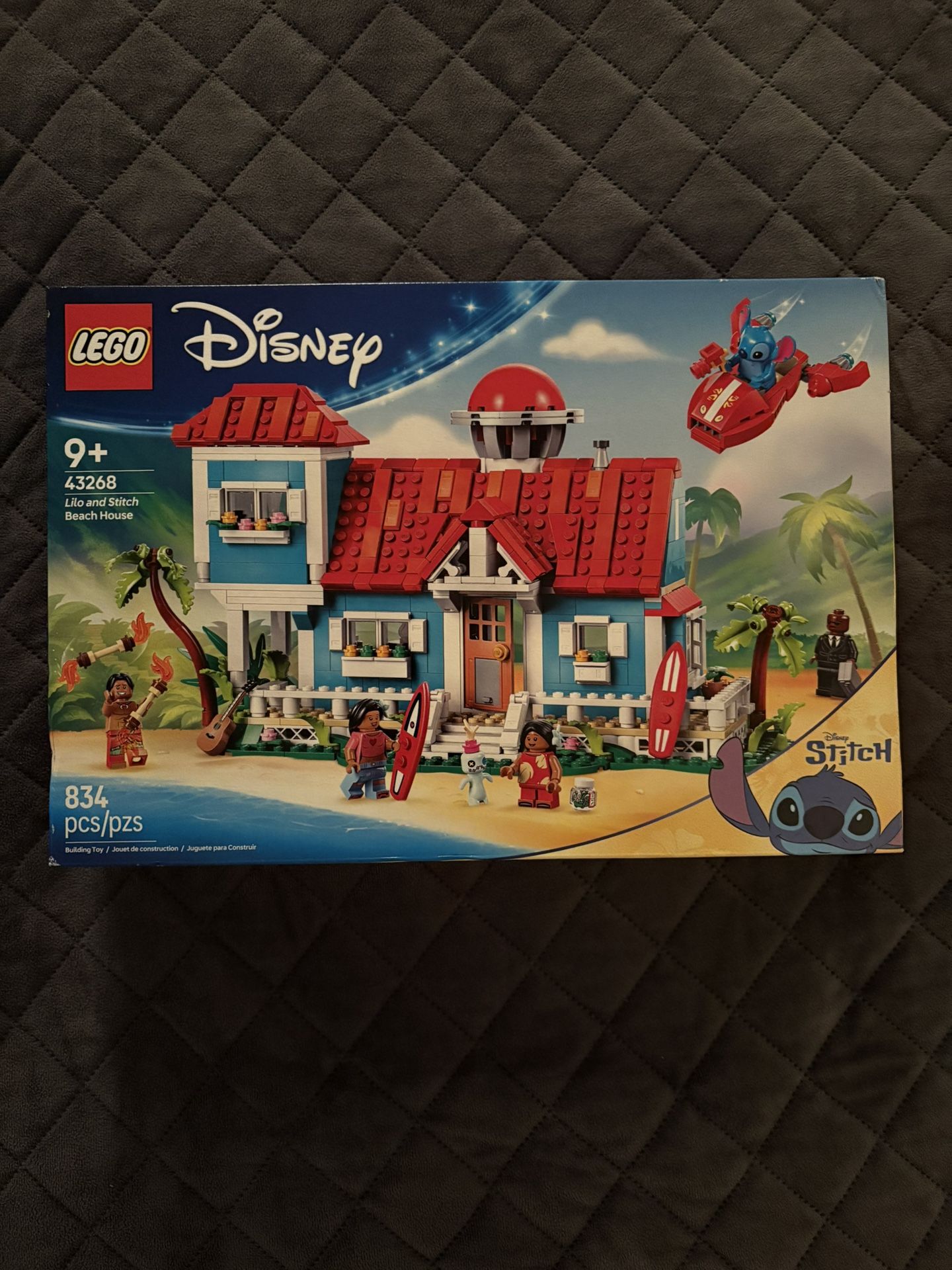 Unopened Lego Lilo and Stitch Beach House 43268