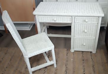 White Wicker Desk and Chair Set