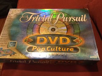 Trivial Pursuit Pop Culture Board Game with DVD (never played)