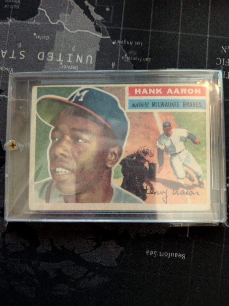 1956 Topps Hank Aaron #31