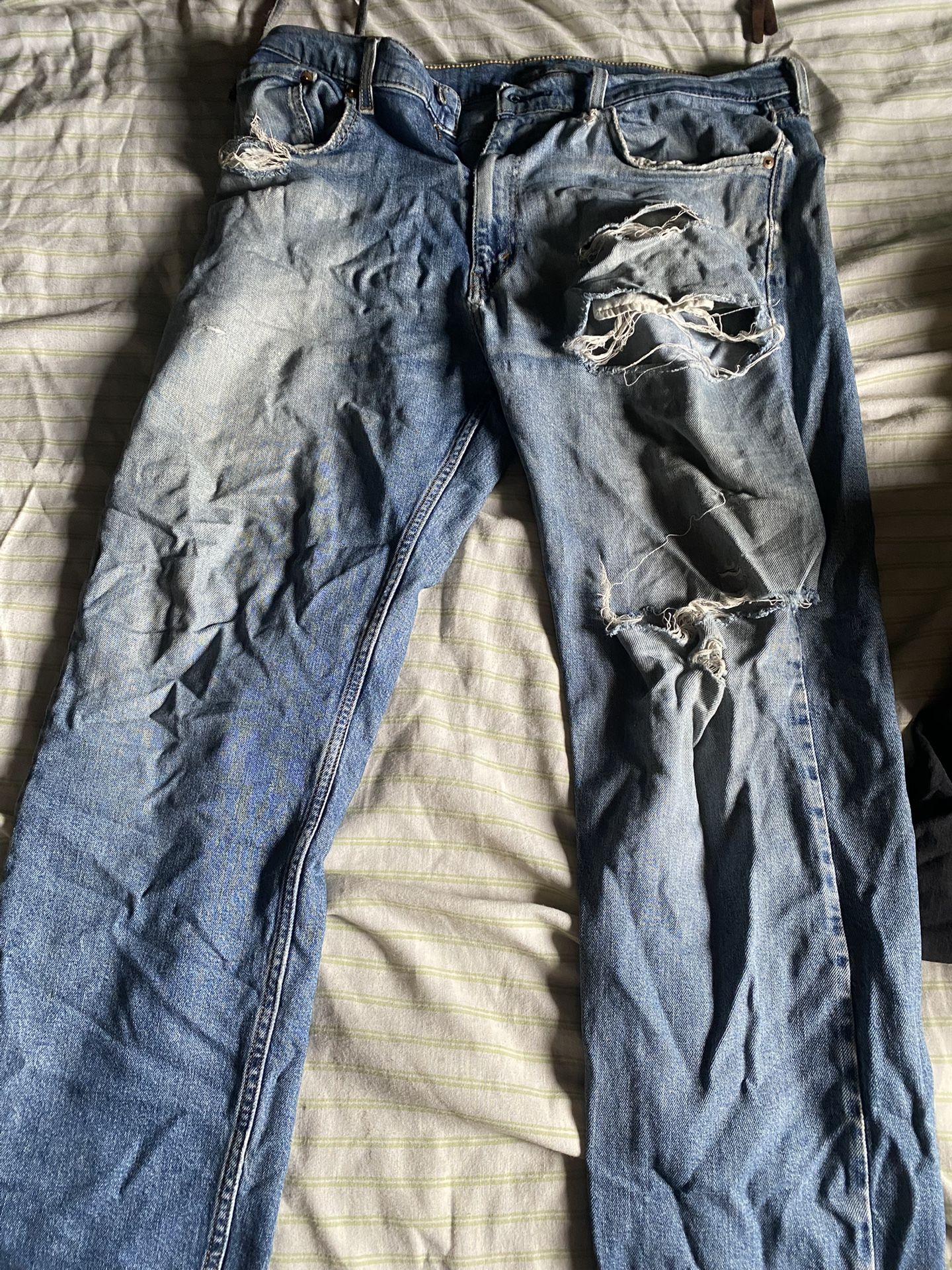 Levi’s Pants And Sweats