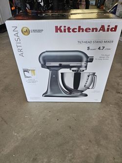 Brand New KitchenAid Stand Mixer Artisan