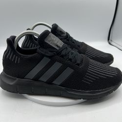 Adidas Swift Run Black Knit Sneakers Men’s Size 7.5 CG4111