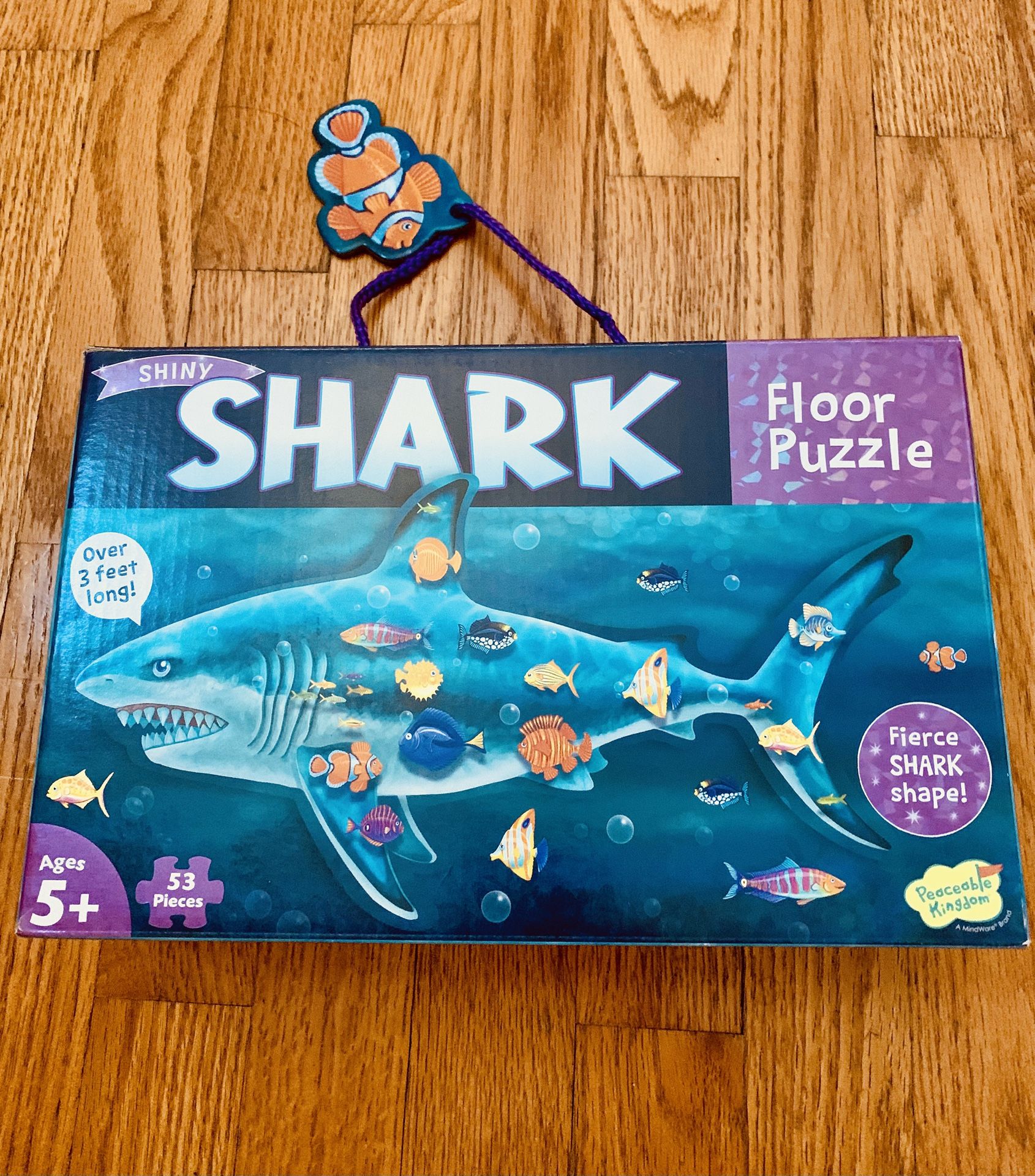 The Peaceable Kingdom Shiny Shark Floor Puzzle, EXCELLENT Condition