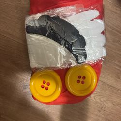 Mario costume accessories 