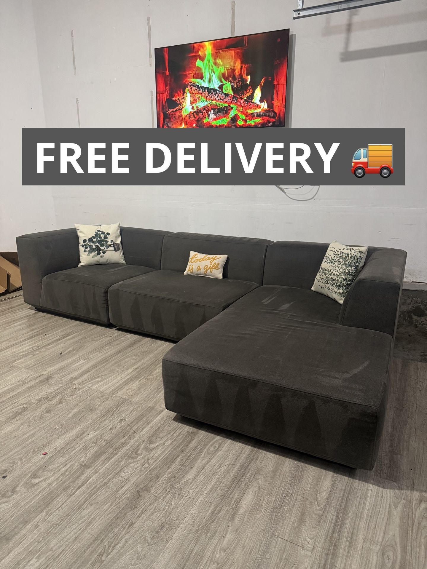 West Elm Modular Sectional Couch 🛋️ 