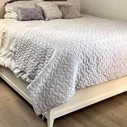 King Wood Bed Frame@light Color.
