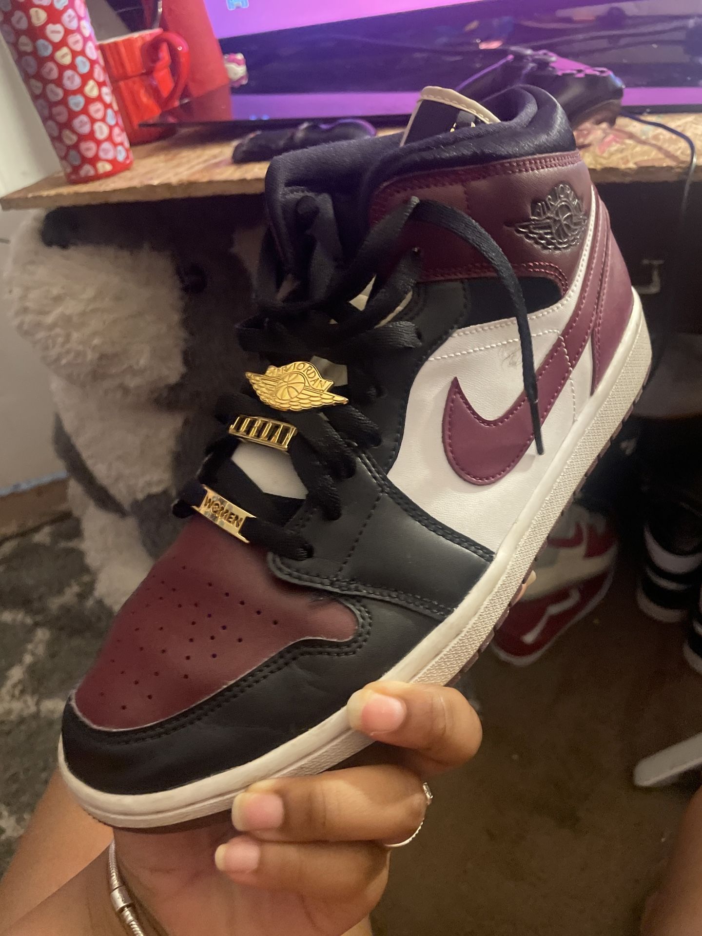 Air Jordan 1 Mid “Dark Beetroot” – Women's Sneaker - joarbit.com