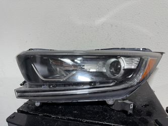 HONDA CRV LEFT HEADLIGHT 2019 