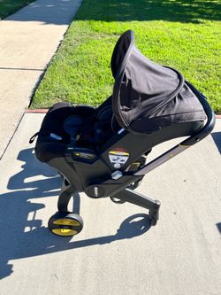 Doona carseat & stroller