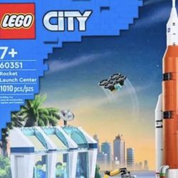 Rocket Launch Center LEGO SET 60351
