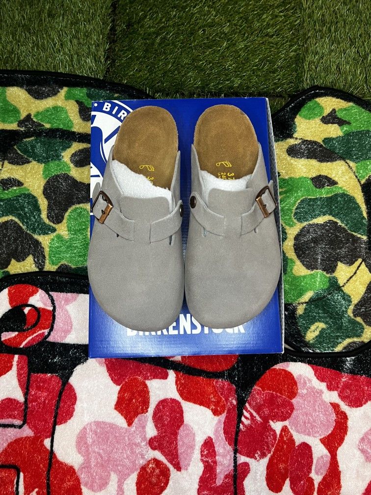 Womens Birkenstock Clogs
