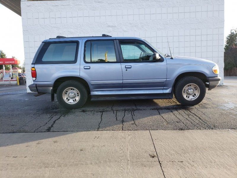 1997 Ford Explorer