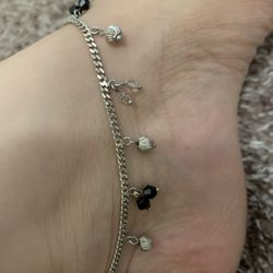 White Gold ankle foot chain