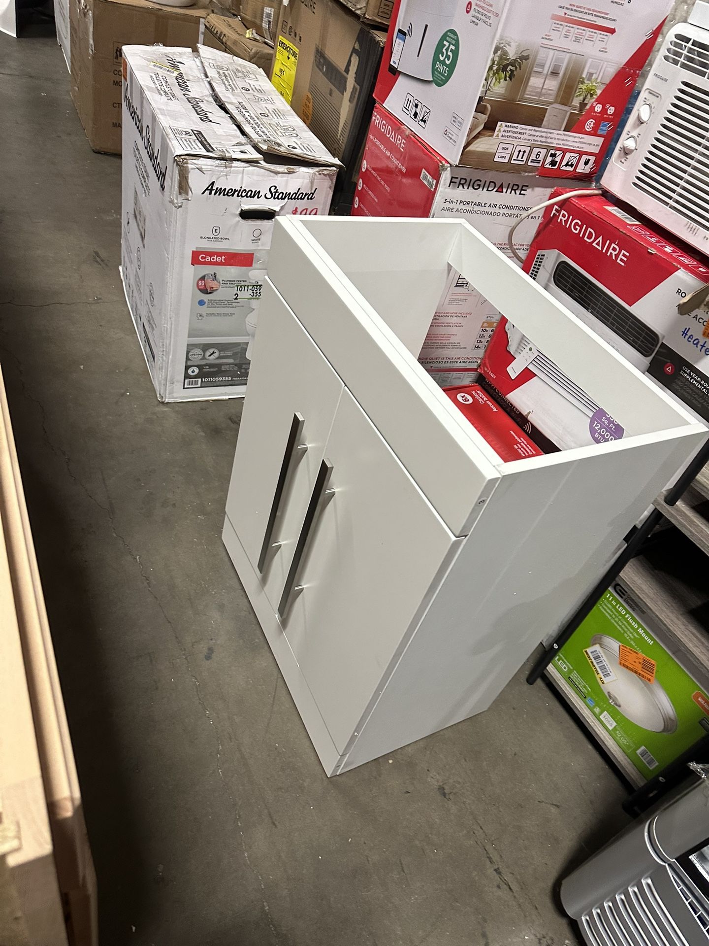 24 in vanity bathroom $110