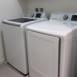 Samsung Washer And Dryers Set 