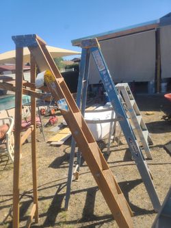Ladders Sale $$$