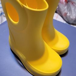 Toddler Size 5 Rubber Boots 