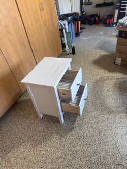 Night stand