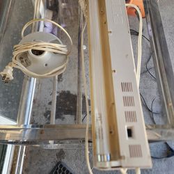 Uvb light and basking fixture