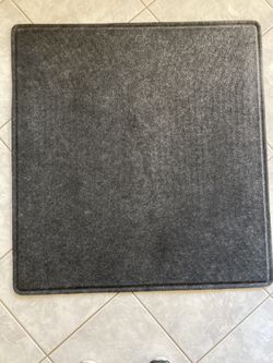 CADILLAC TRUNK MAT (36 X 34 inches)