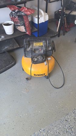 DeWalt