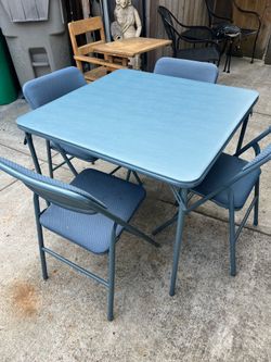 Folding table and 4 chairs