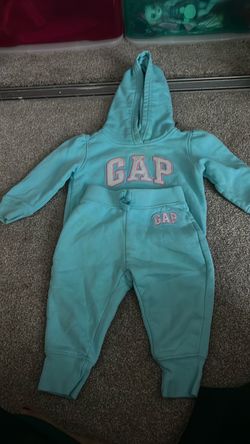 Baby gap set