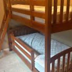 Ethan Allen Bunk Beds With New Mattress