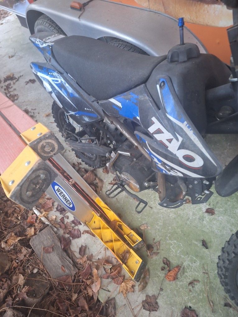 Dirt Bike