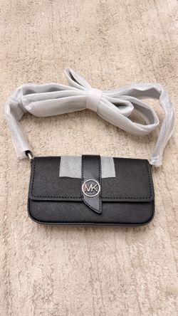 Michael Kors Sling small cross body