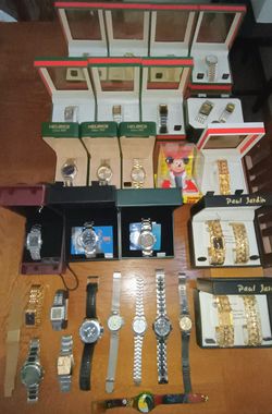 New Never Worn Vintage Watch Collection Entire collection 30 Vintage Watches from parents estate. Selling as a lot.. All we're working at one time an