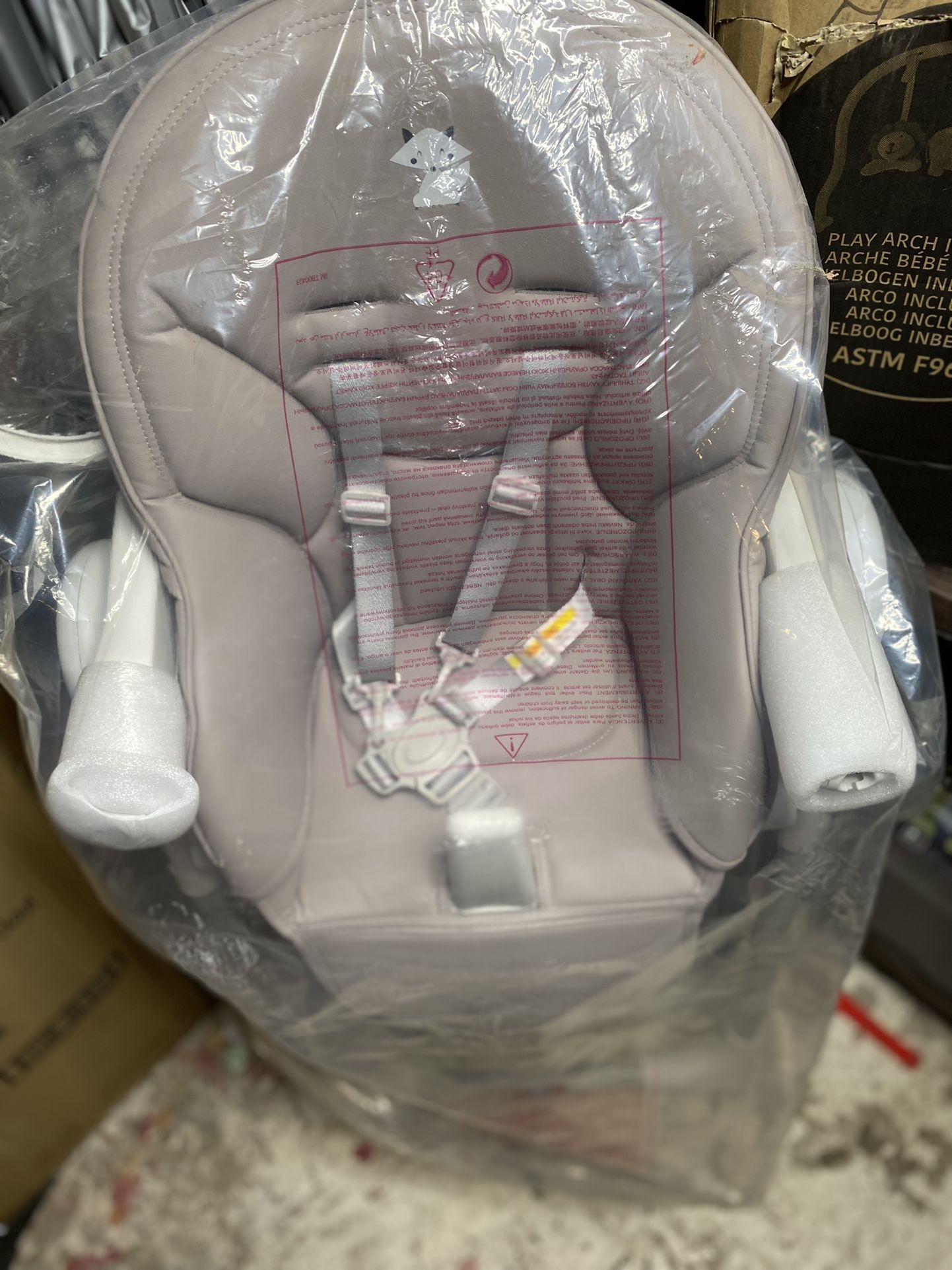 Sweetly Fox Adjustable High chair