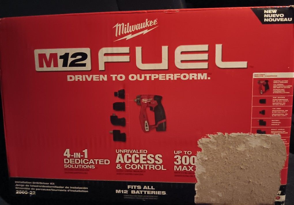 Milwaukee Drill/Driver Kit