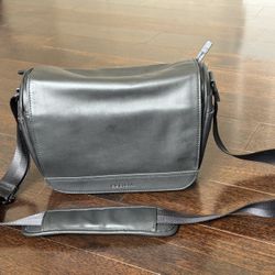 Leather Camera Messenger Bag, Cecilia Tharp 8L