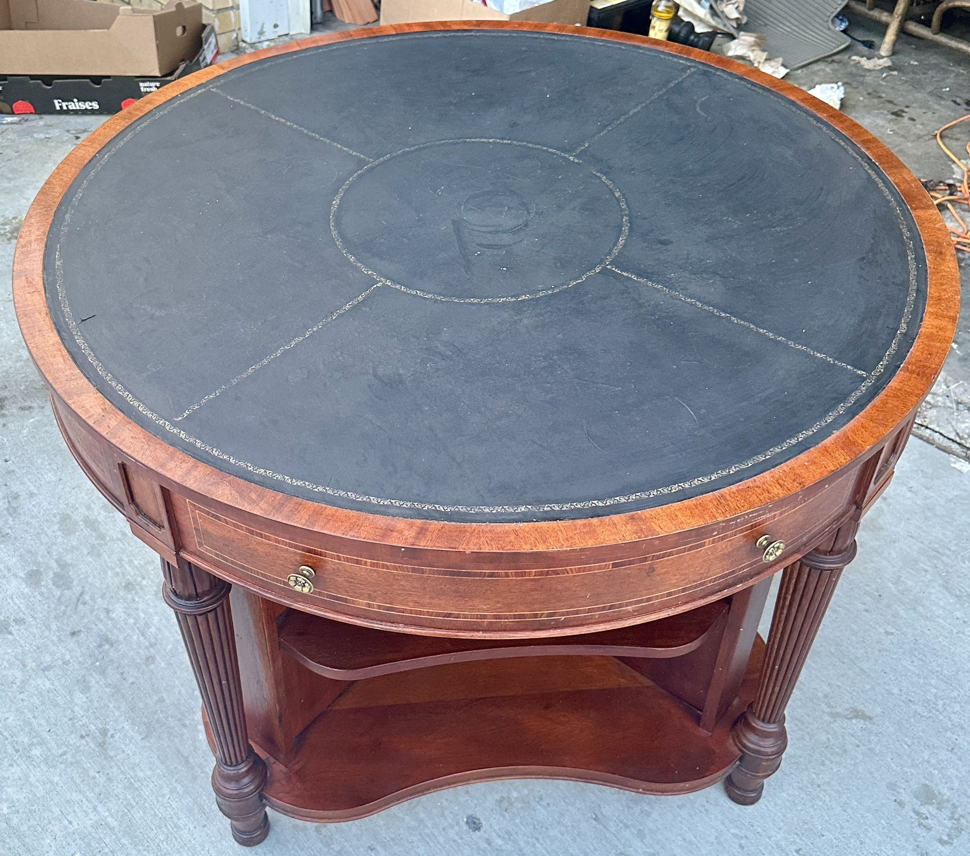 Henredon Vintage Foyer Center Table