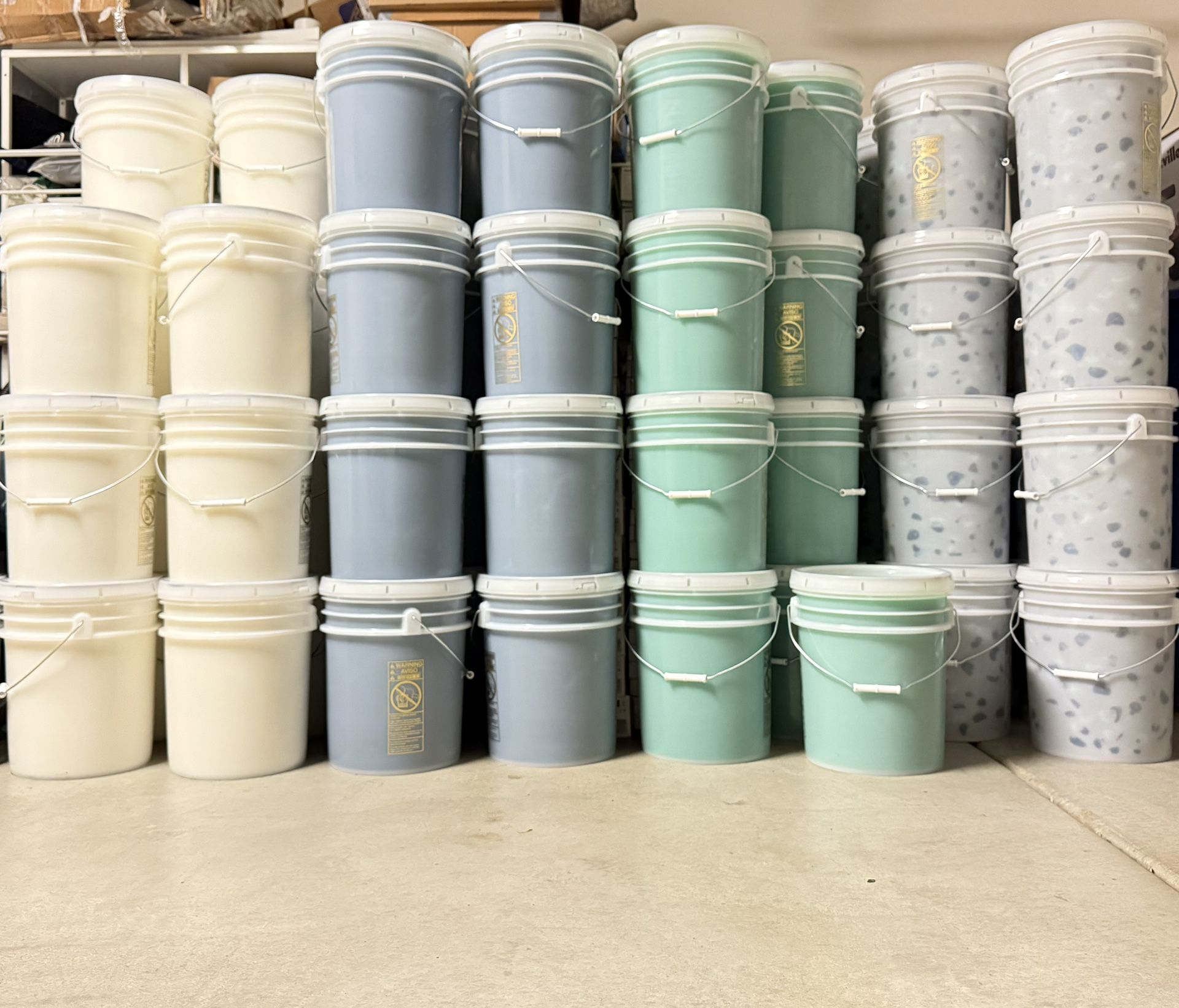 LAUNDRY DETERGENT - 5 GALLON BUCKET