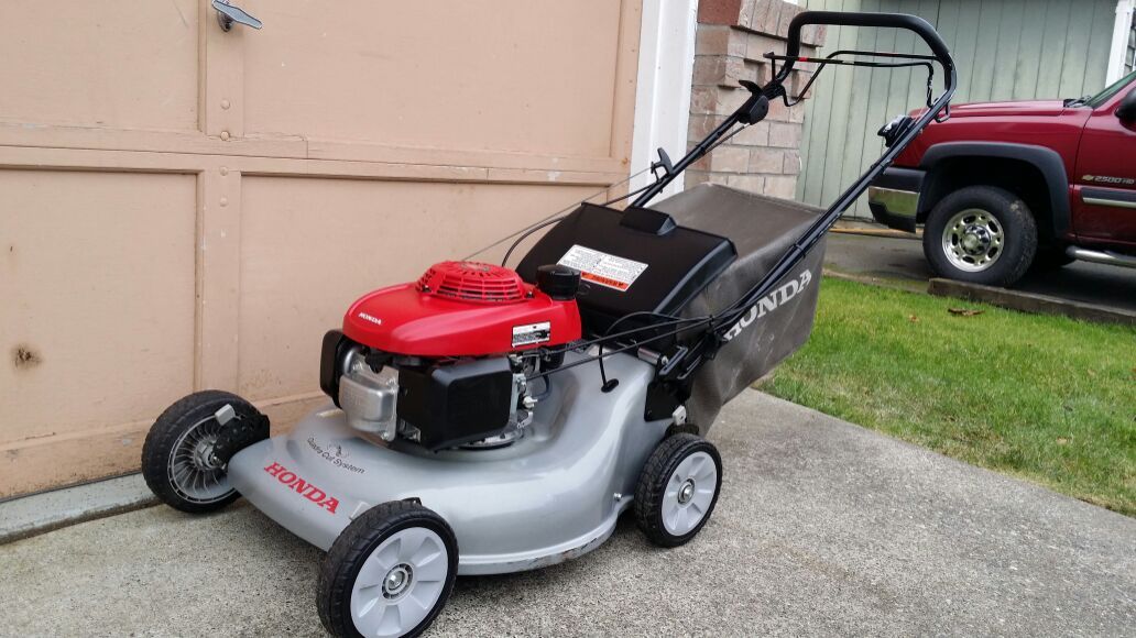 Honda lawn mower HRR2164TDA (3 Speed SelfPropelled Harmony II for Sale