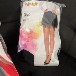 SPIRIT TULLE SKIRT SZ M