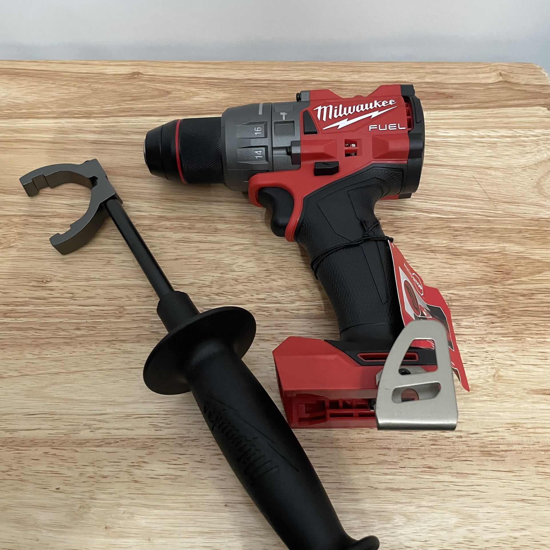 New Milwaukee Fuel 1/2” hammer drill/driver 2904 20