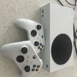 X Box Series S Game Console w/1TB storage