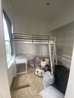 FREE BUNK BED