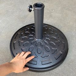 (New in Box) $30 Outdoor Patio Umbrella 19” Base Weight 30lbs, Fit 1.5” pole